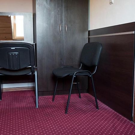Apartmán Senator Piotrków Trybunalski Exteriér fotografie