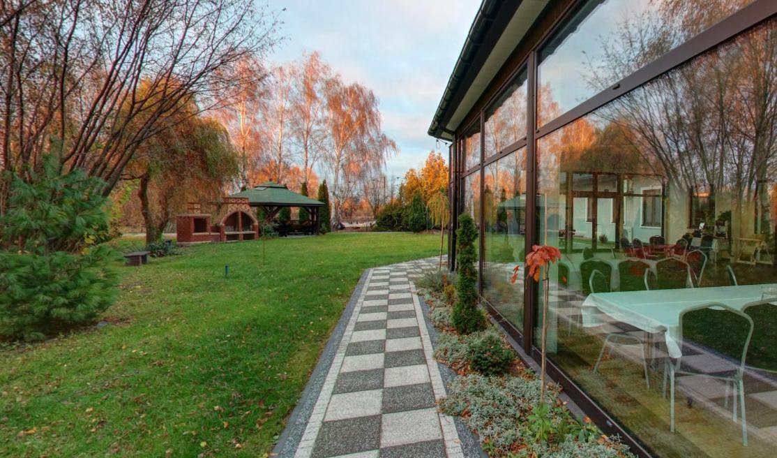 Apartmán Senator Piotrków Trybunalski Exteriér fotografie